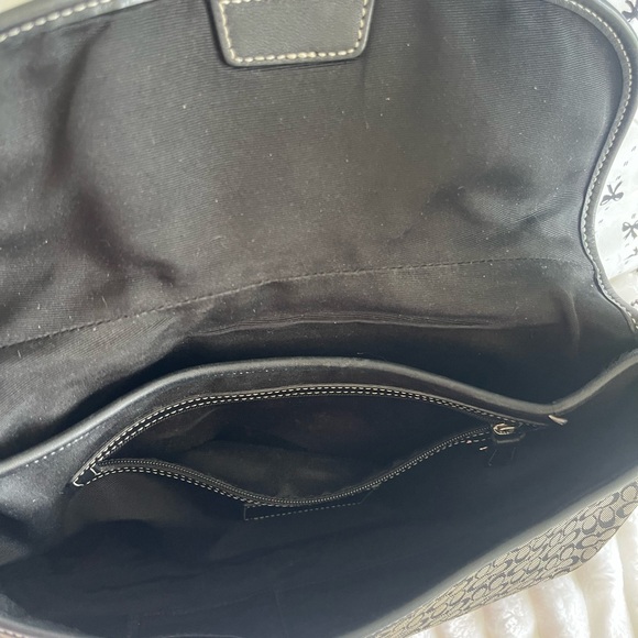 Large Coach Soho Buckle Shoulder Bag - Picture 8 of 13